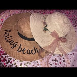 Women’s Floppy Hats